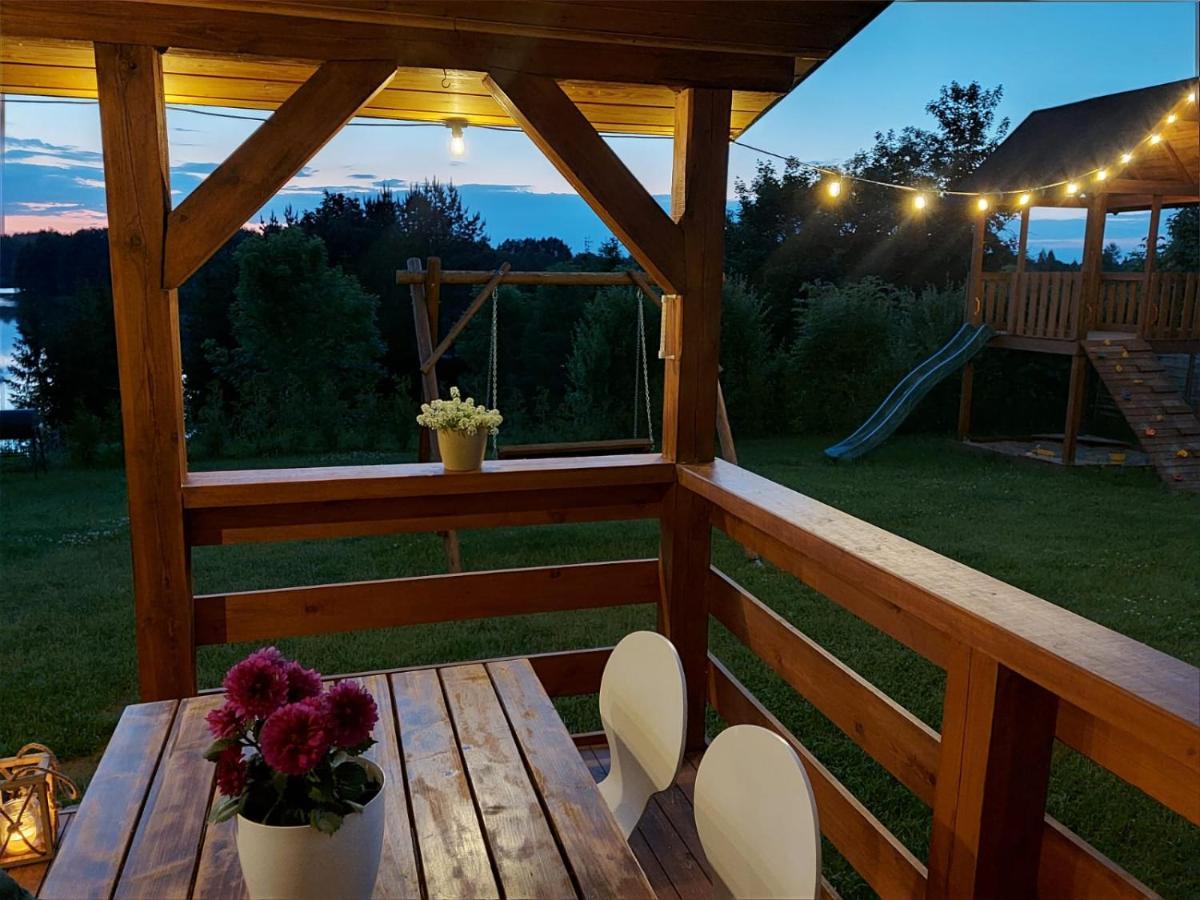 Domek Z Kominkiem Nad Jeziorem Z Jacuzzi Ogrodowym Sumowo  Buitenkant foto
